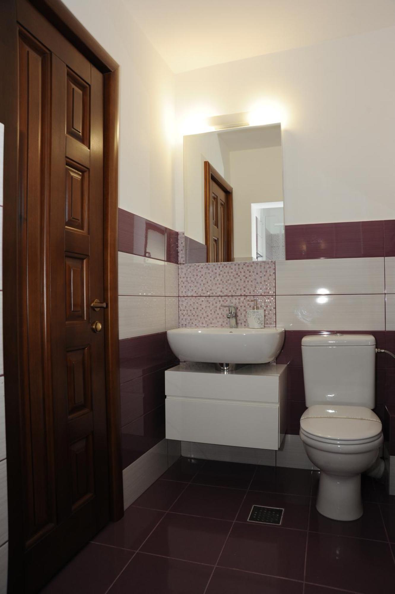 Castelul De Smarald Bed & Breakfast Pangaracior Екстериор снимка